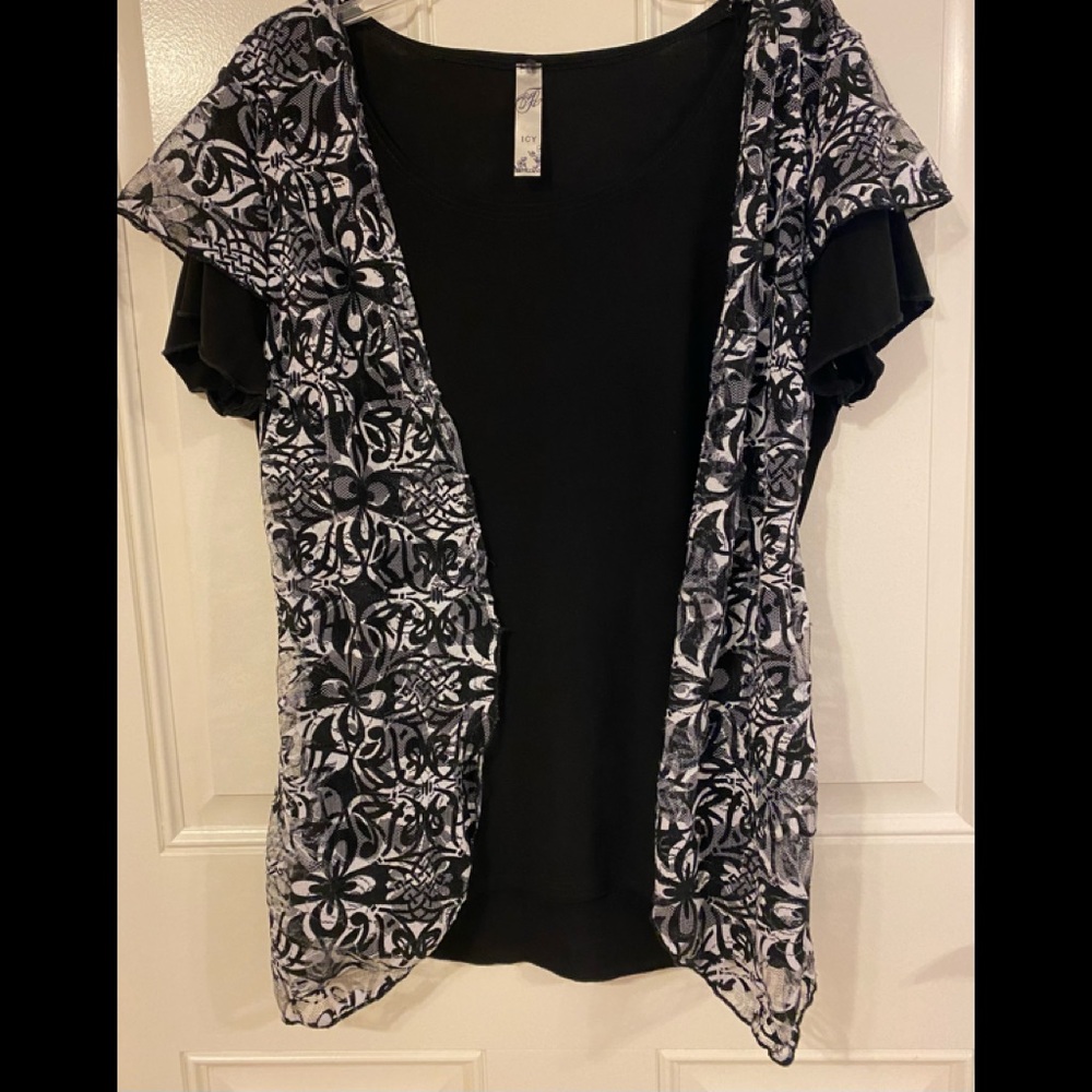 Beautiful black and white blouse